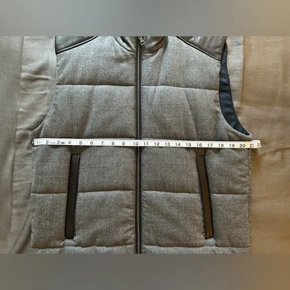 Vince Vest Zip Grey Quilted Puffer Lamb Leather & Wool Medium (M) - Picture 8 of 8